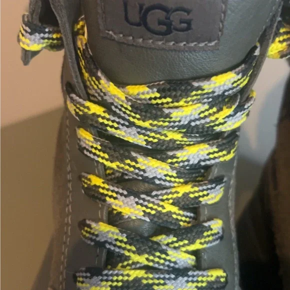 UGG Winter Boots in Olive and Black - Picture 3 of 7